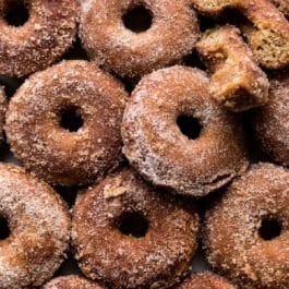 Baked apple cider donuts