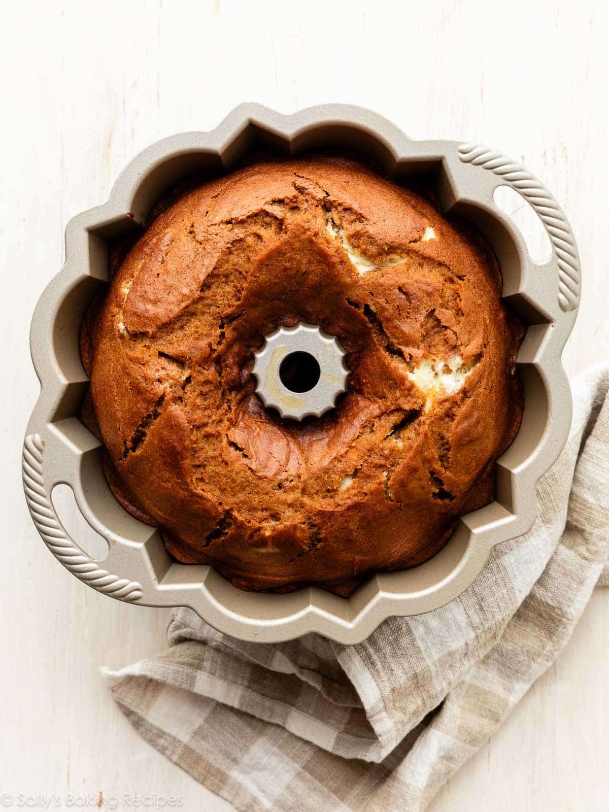 pumpkin cake in a gold Bundt pan.