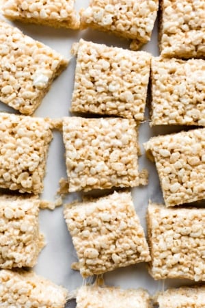 Rice krispie treats cut into squares